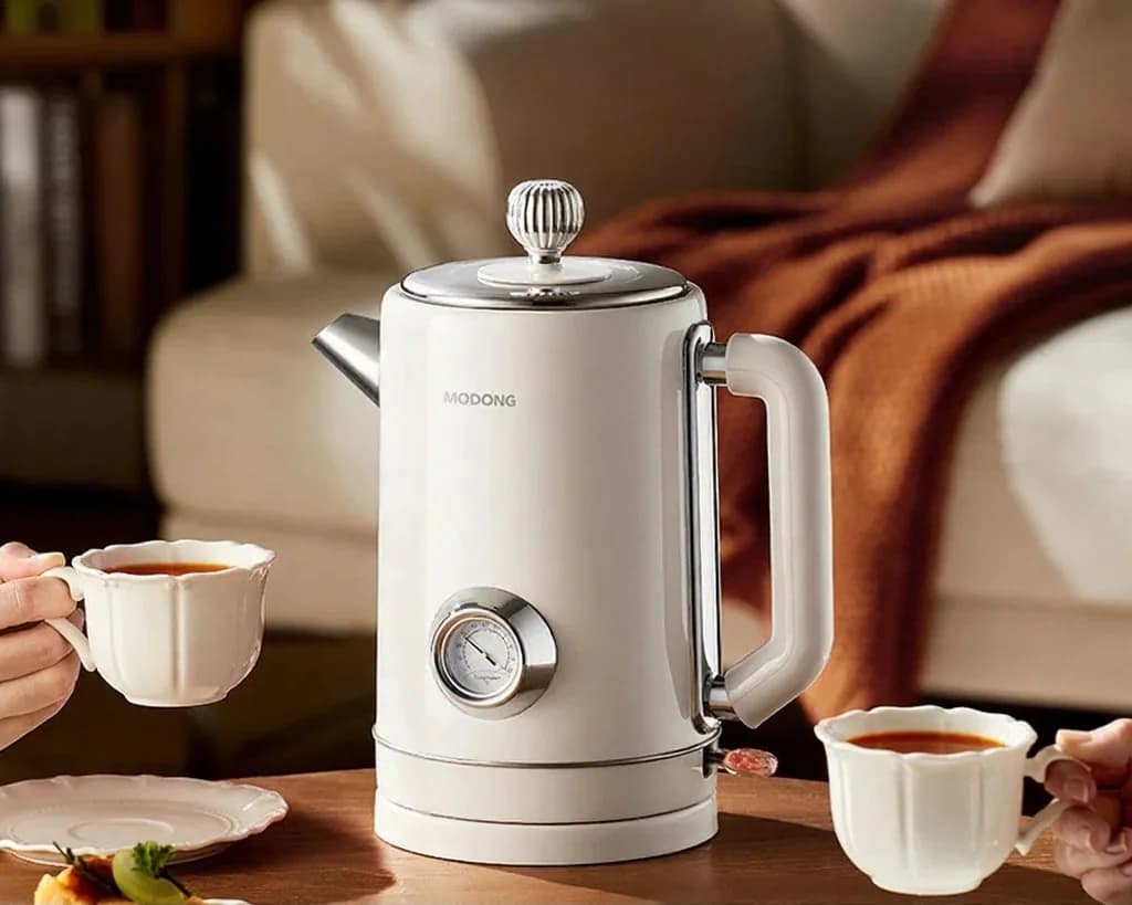 Bouilloire électrique avec arrêt automatique et maintien au chaud 1.8L