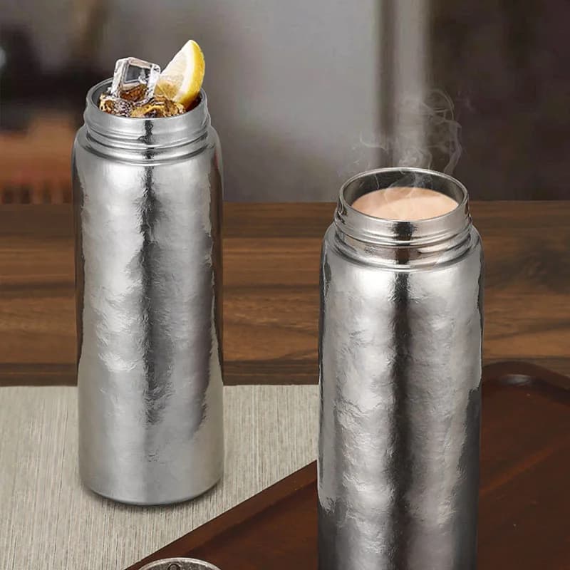 Thermos en titane pur avec filtre