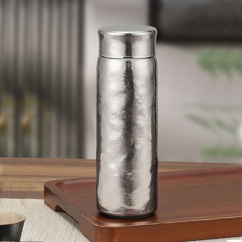 Thermos en titane pur avec filtre